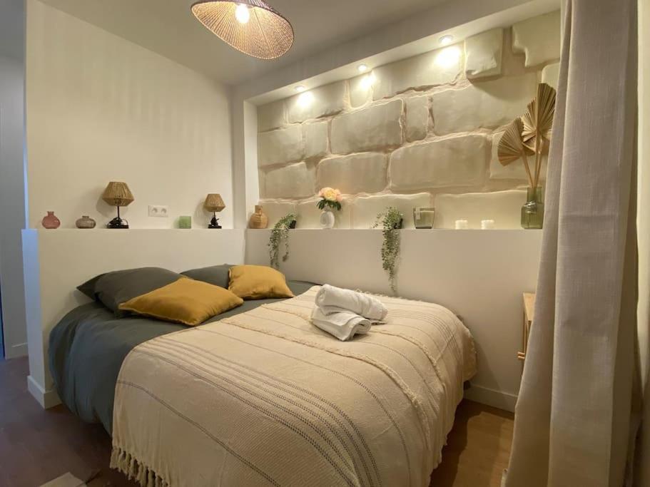 Apartament Duplex Cinema - Centre Historique Tours Zewnętrze zdjęcie