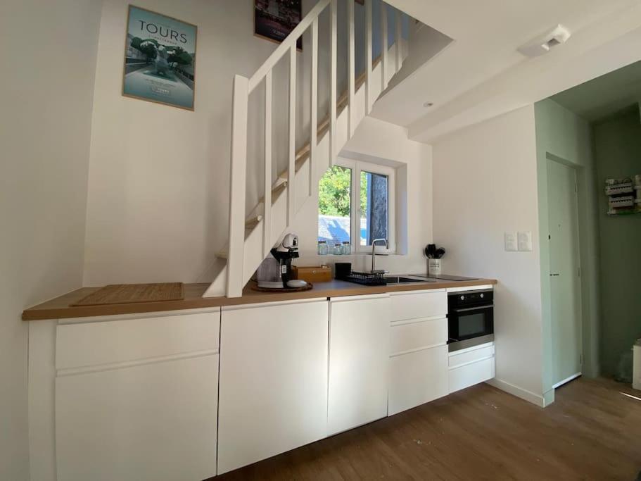 Apartament Duplex Cinema - Centre Historique Tours Zewnętrze zdjęcie