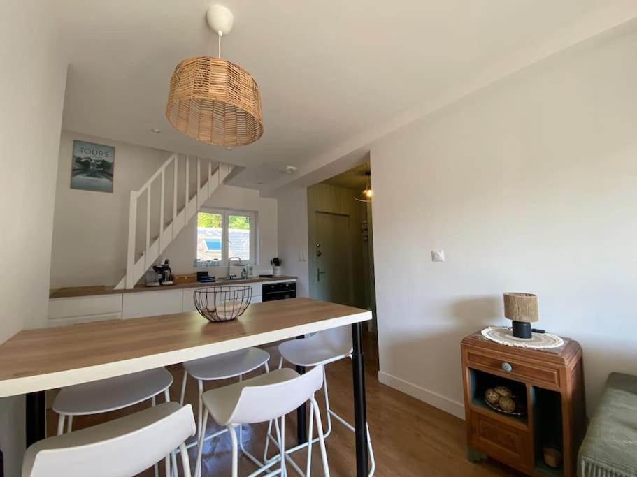 Apartament Duplex Cinema - Centre Historique Tours Zewnętrze zdjęcie